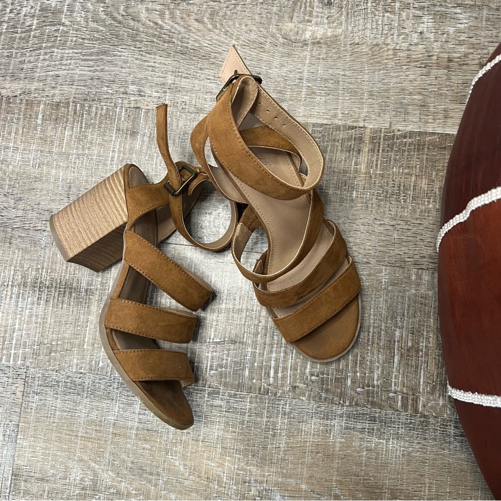 Brown Suede Heeled Sandals, Women's Size 6